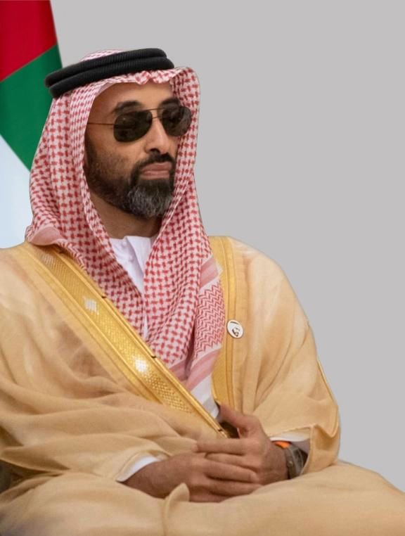 طحنون بن زايد: يوم العلم مناسبة لتأكيد وحدة الصف وتلاحم الشعب والقيادة 1 طحنون بن زايد: يوم العلم مناسبة لتأكيد وحدة الصف وتلاحم الشعب والقيادة