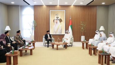 "الشؤون الإسلامية والأوقاف والزكاة" تكرم الدفعة الثانية من الأئمة الإندونيسيين