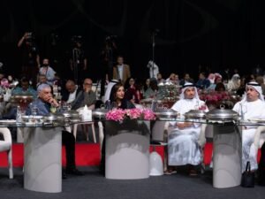 بدور القاسمي تكرِّم الفائزين بجوائز معرض الشارقة الدولي للكتاب 2025