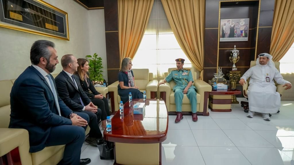 شرطة عجمان تبحث تعزيز التعاون مع "لويس فويتون" في حماية الملكية الفكرية 1 شرطة عجمان تبحث تعزيز التعاون مع "لويس فويتون" في حماية الملكية الفكرية