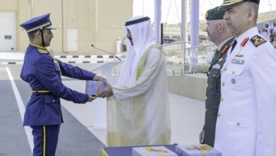 حمدان بن محمد يشهد تخريج الدفعة الثانية من خريجي جامعة زايد العسكرية