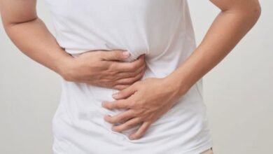 3 علامات في الفم تكشف عن جرثومة المعدة