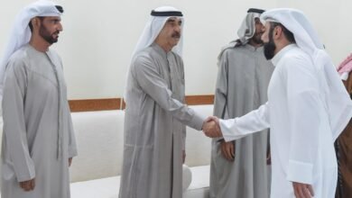 حاكم أم القيوين يقدم واجب العزاء في وفاة موزة إبراهيم راشد الساحب آل علي