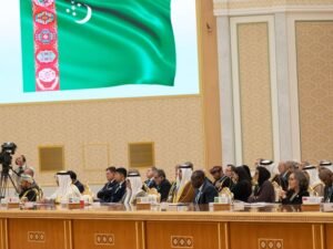 نيابةً عن رئيس الدولة/ نهيان بن مبارك يرأس وفد الإمارات في مؤتمر ومنتدى السلام والثقة 2025 بتركمانستان