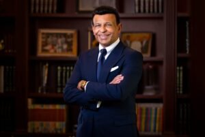 المعلمة بدولة الإمارات هالة شاهين تنضم إلى قائمة أفضل 50 مرشحاً لجائزة المعلم العالمية لعام 2026، والتي تبلغ قيمتها مليون دولار أمريكي