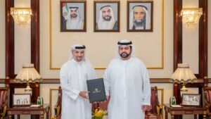 محمد الشرقي يستقبل أمين عام مجلس دبي الرياضي 2 محمد الشرقي يستقبل أمين عام مجلس دبي الرياضي