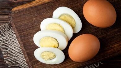 خلال اليوم.. متى تتناول البيض؟