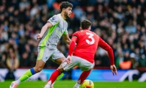 بالصور.. مانشستر سيتي يتفادى التعثر أمام نوتنجهام