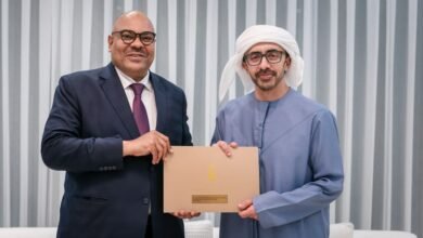 رئيس الدولة يتلقى رسالة خطية من رئيسة تنزانيا تسلمها عبدالله بن زايد