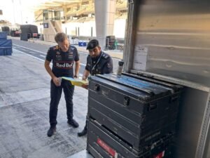 جمارك أبوظبي تعزز انسيابية تنظيم سباق جائزة الاتحاد للطيران الكبرى للفورمولا 1 لعام 2025