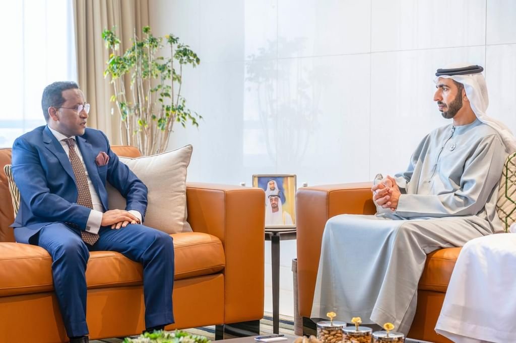 شخبوط بن نهيان يلتقي سفير إثيوبيا لدى الإمارات ويبحث معه العلاقات الثنائية 1 شخبوط بن نهيان يلتقي سفير إثيوبيا لدى الإمارات ويبحث معه العلاقات الثنائية