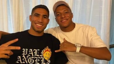 مبابي يصل المغرب بعد دعوة أشرف حكيمي