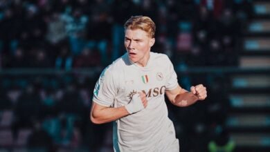 نابولي يحبط كريمونيزي بثنائية هويلوند