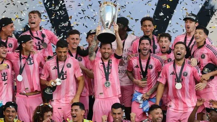 بقيادة ميسي.. إنتر ميامي بطلًا للدوري الأمريكي 1 بقيادة ميسي.. إنتر ميامي بطلًا للدوري الأمريكي