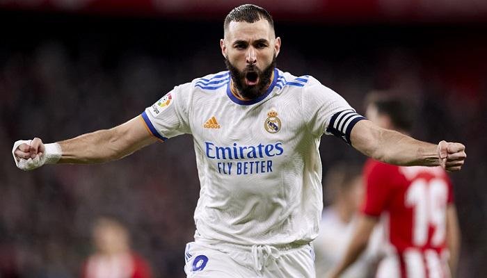 بنزيما ينصف ألونسو.. ويقدم حلًا لأزمة ريال مدريد 1 بنزيما