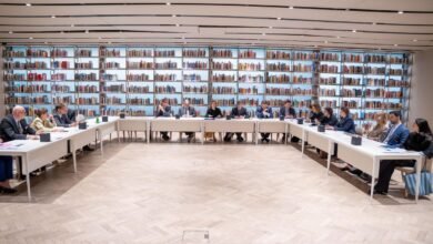 17 سفيراً ودبلوماسياً أوروبياً يبحثون مع "علاقات الشارقة" تعزيز الشراكات