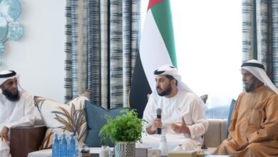 حمدان بن زايد يستقبل عدداً من كبار المواطنين والمسؤولين وموظفي وموظفات الجهات الحكومية في قصر الظنة