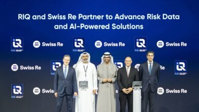 شراكة بين "آر آي كيو" و"سويس ري" لتعزيز الحلول القائمة على الذكاء الاصطناعي