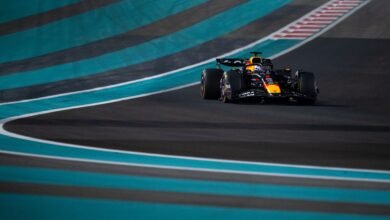 فيرستابن أول المنطلقين في سباق جائزة الاتحاد للطيران الكبرى للفورمولا 1 غدا