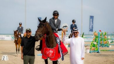 الفارس حمد النعيمي يحصد لقب بطولة "كلباء الدولية" لقفز الحواجز