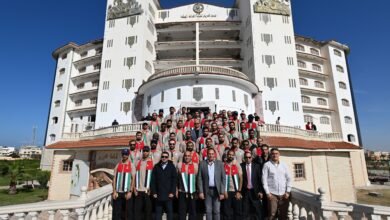 "الفارس الشهم 3" تحتفل بعيد الاتحاد الـ54 في العريش