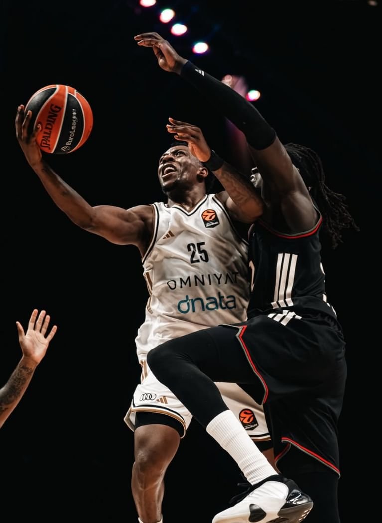 لاعب دبي للسلة ضمن قائمة الأفضل في الجولة الـ15 لليوروليغ 1 لاعب دبي للسلة ضمن قائمة الأفضل في الجولة الـ15 لليوروليغ