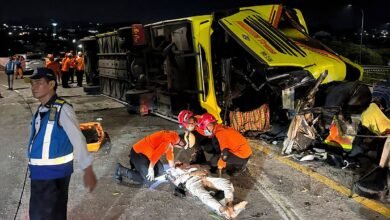 مصرع 15 شخصًا في حادث بإندونيسيا