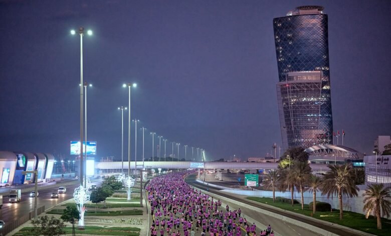 التركي أوزبيلين يتوج بلقب ماراثون أبوظبي 2025 وسط مشاركة قياسية 6 التركي أوزبيلين يتوج بلقب ماراثون أبوظبي 2025 وسط مشاركة قياسية