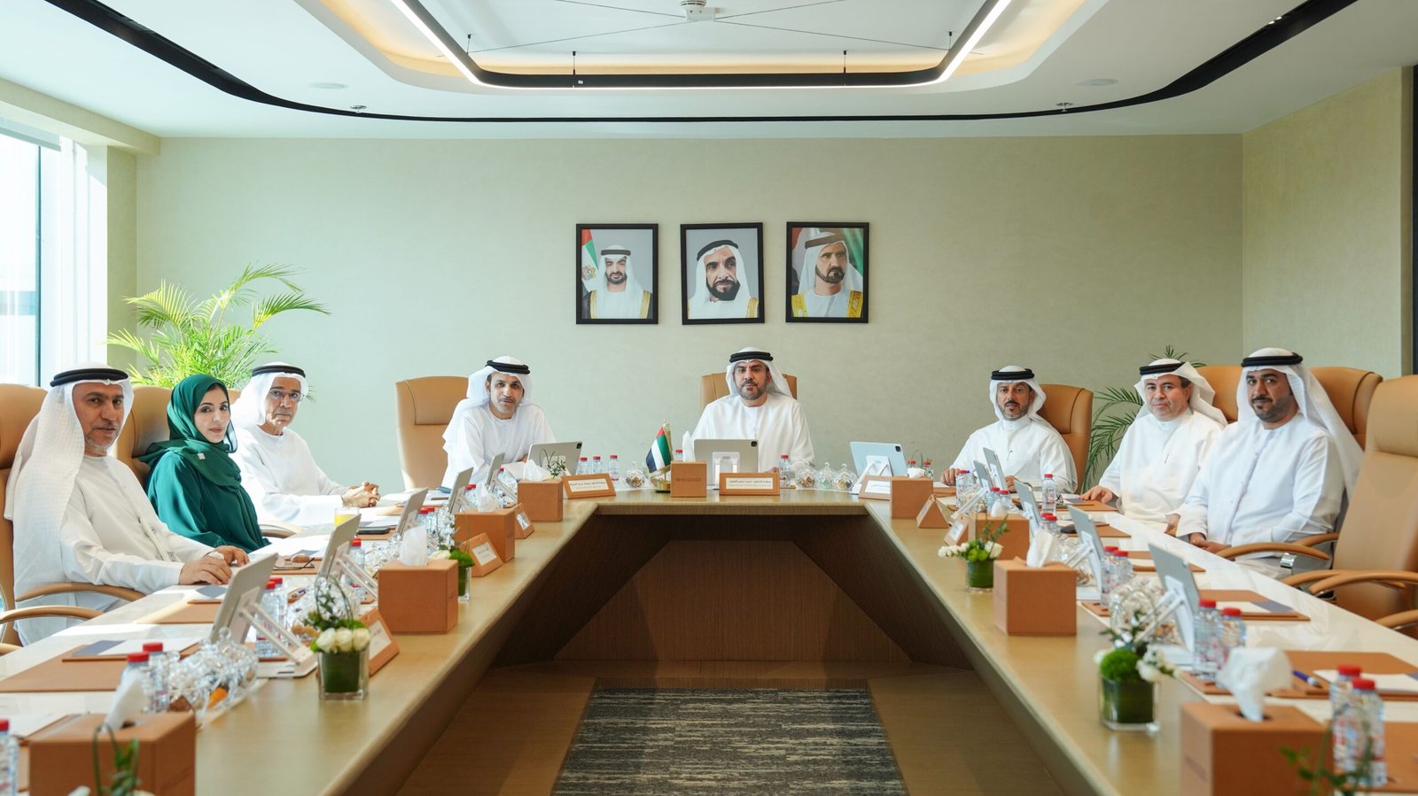 مجلس "الإمارات الصحية" يستعرض تقدم المشاريع الإستراتيجية ونتائج الأداء المؤسسي 2025 1 مجلس "الإمارات الصحية" يستعرض تقدم المشاريع الإستراتيجية ونتائج الأداء المؤسسي 2025