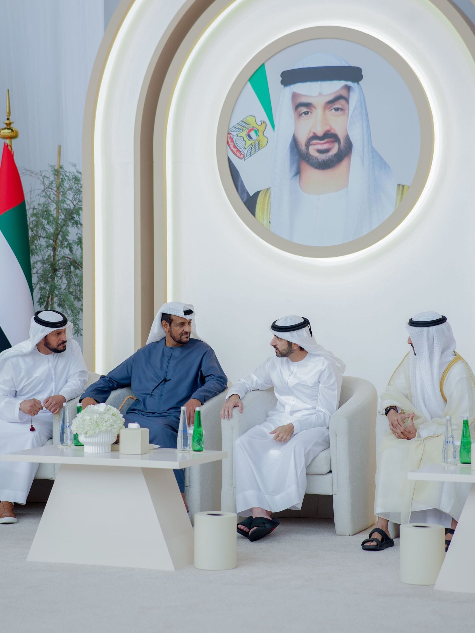 حمدان بن محمد يحضر أفراح العامري والمزروعي 1 حمدان بن محمد يحضر أفراح العامري والمزروعي