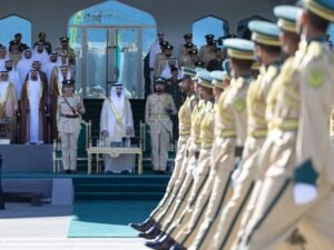 برعاية محمد بن راشد.. حمدان بن محمد يشهد حفل تخريج طلبة أكاديمية شرطة دبي