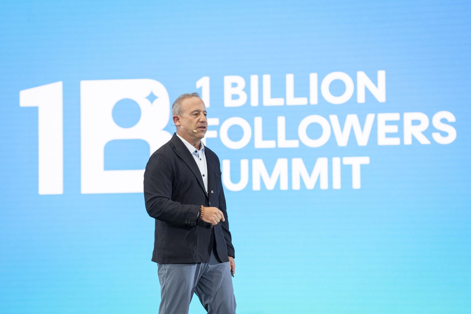 رئيس معهد "نابليون هيل" يروي أسرار تحويل التحديات إلى نجاح 1 رئيس معهد "نابليون هيل" يروي أسرار تحويل التحديات إلى نجاح