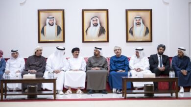 ذياب بن محمد بن زايد يقدِّم واجب العزاء في وفاة علي سالم البيض
