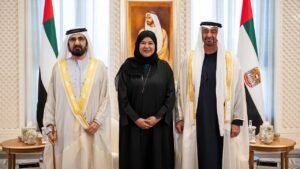 «سناء محمد سهيل».. نموذج يحتذى للقيادة النسائية الإماراتية 2 «سناء محمد سهيل».. نموذج يحتذى للقيادة النسائية الإماراتية