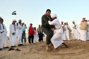 «مخيم المربعانية».. تجربة معرفية وتوعوية تعزز التراث الإماراتي