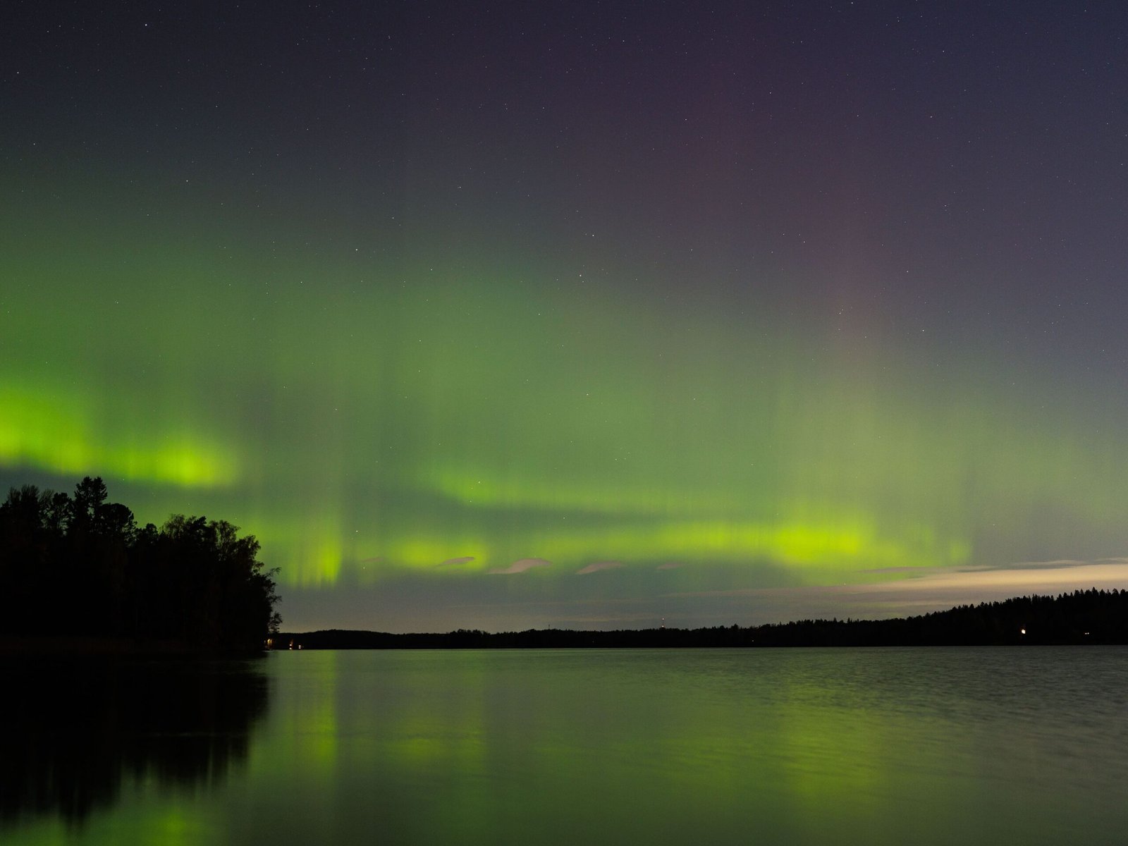 أضواء الشفق القطبي النادرة تظهر لأول مرة فوق مناطق جديدة في النمسا 1 أضواء الشفق القطبي النادرة تظهر لأول مرة فوق مناطق جديدة في النمسا