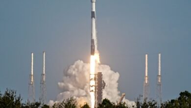 صاروخ "فالكون 9" يطلق قمرا صناعيا للبحث عن كواكب خارجية