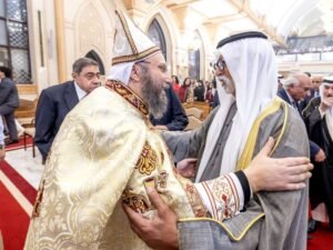 نهيان بن مبارك يحضر احتفالات عيد الميلاد المجيد في الكنيسة القبطية الأرثوذكسية بأبوظبي