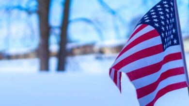 الرئيس الأمريكي يعلن حالة الطوارئ في عدة ولايات بسبب عاصفة شتوية