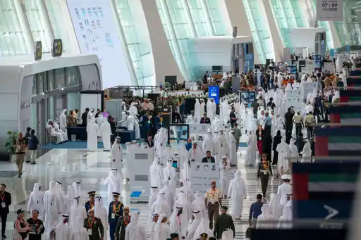 اليوم الثاني من معرضي يومكس وسيمتكس 2026: ريادة مستقبل الأنظمة الذاتية والدفاع 1 اليوم الثاني