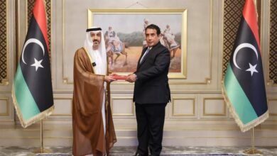 سفير الإمارات يقدم أوراق اعتماده إلى رئيس المجلس الرئاسي الليبي