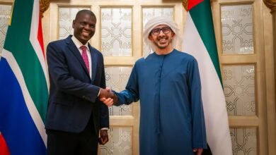 عبدالله بن زايد يستقبل وزير العلاقات الدولية والتعاون في جنوب أفريقيا