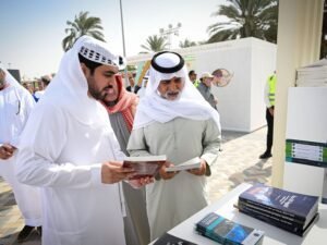 نهيان بن مبارك يزور مهرجان الظفرة للكتاب 2026