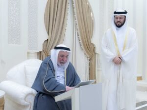 حاكم الشارقة يستقبل أبناء القارئ عبدالباسط عبدالصمد ويطلق التطبيق الإلكتروني "المعين"