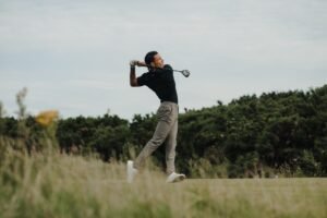 الإعلان عن ريفلو شريكاً رسمياً للملابس لبطولة هيرو دبي ديزرت كلاسيك