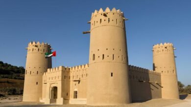 «قلاع ليوا»