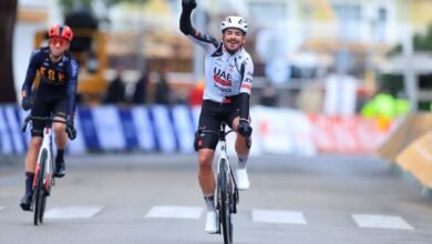 دراج فريق الإمارات بطلاً للجولة الافتتاحية في سباق تروفيو كالفيا