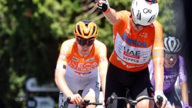 فاين يقود "الإمارات للدراجات" للفوز بلقب طواف سانتوس داون أندر 2026