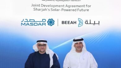 "بيئة" و"مصدر" توقعان اتفاقية لتطوير مشاريع طاقة شمسية في الشارقة