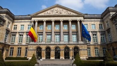 الحكومة البلجيكية تعتزم خفض نصف مليار يورو من نفقات الإدارة الفيدرالية لضبط الميزانية